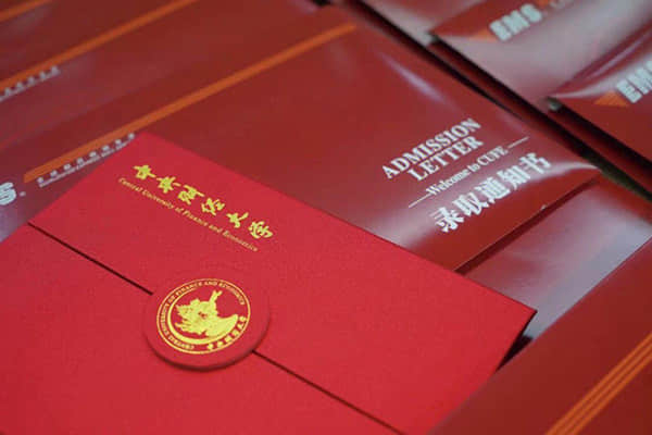 19980元买光阳赛艇CT250，加量不加价，平踏板之王杀疯了！